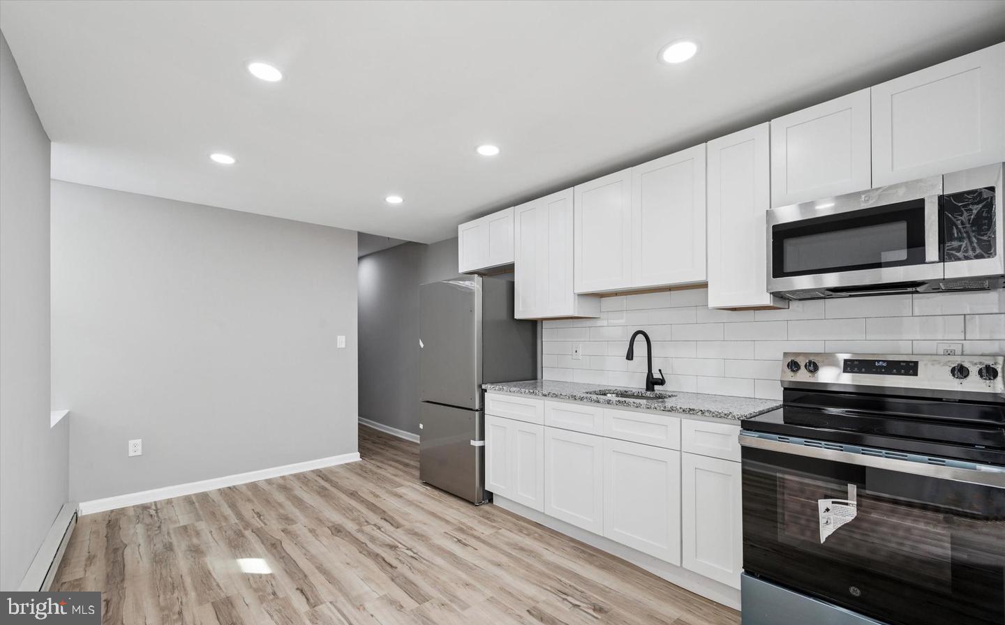 1525 Morris Street Philadelphia, PA 19145 - Photo 3 of 7