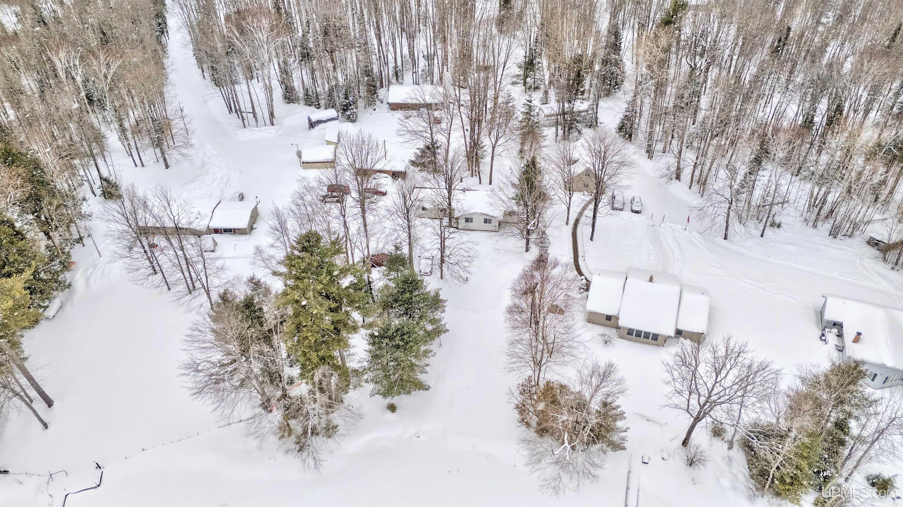 14738 Ll Road Wetmore, MI 49895 - Photo 33 of 37