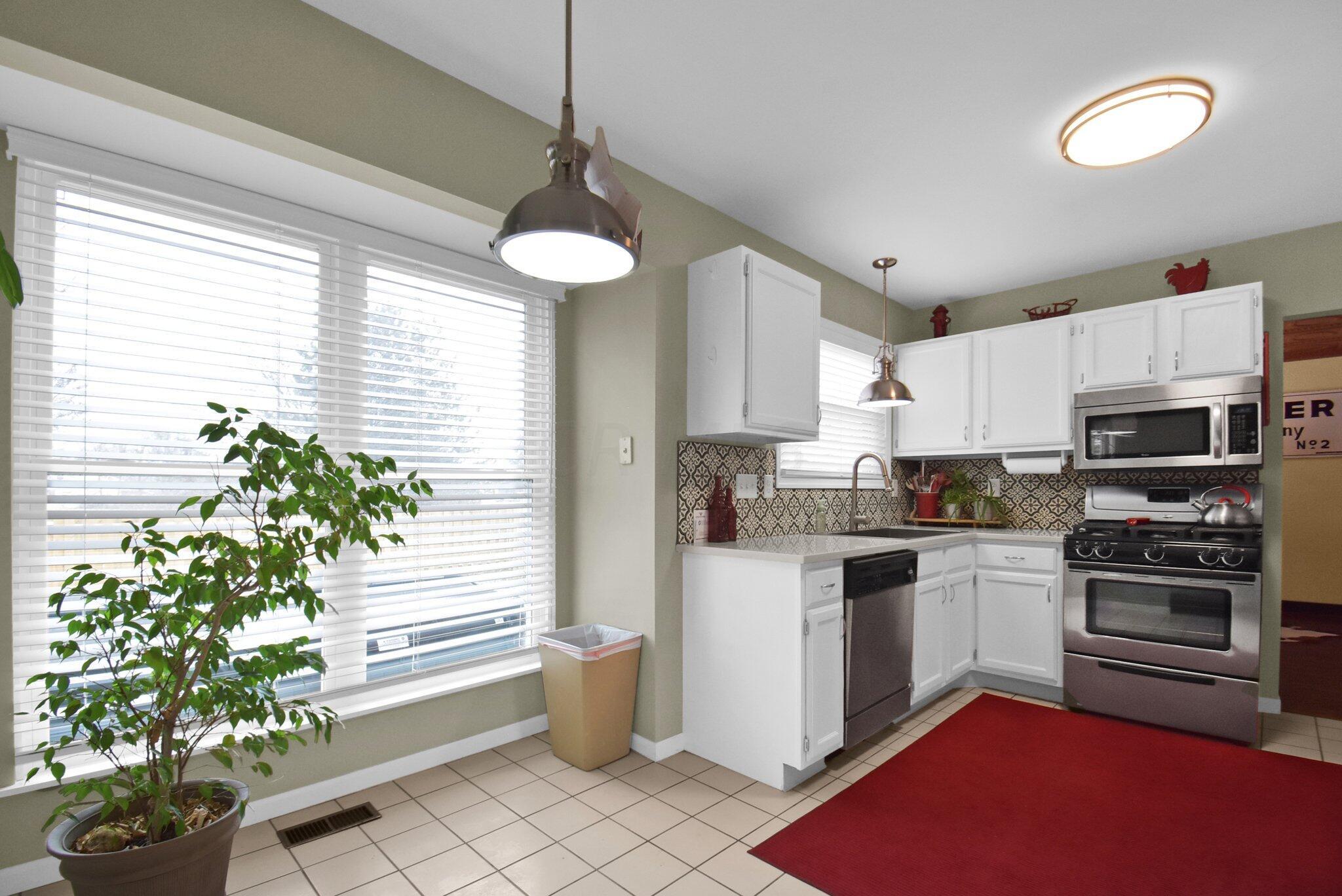3431 Reed Point Drive Hilliard, OH 43026 - Photo 11 of 38 12-web-or-mls-3431-reed-point-dr