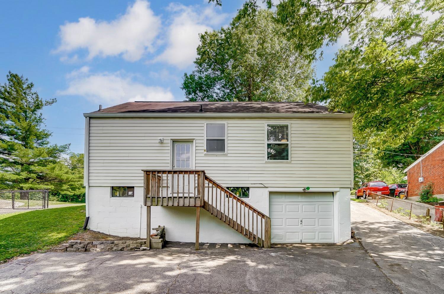 7496 Bridgetown Road Cincinnati, OH 45248 - Photo 29 of 36