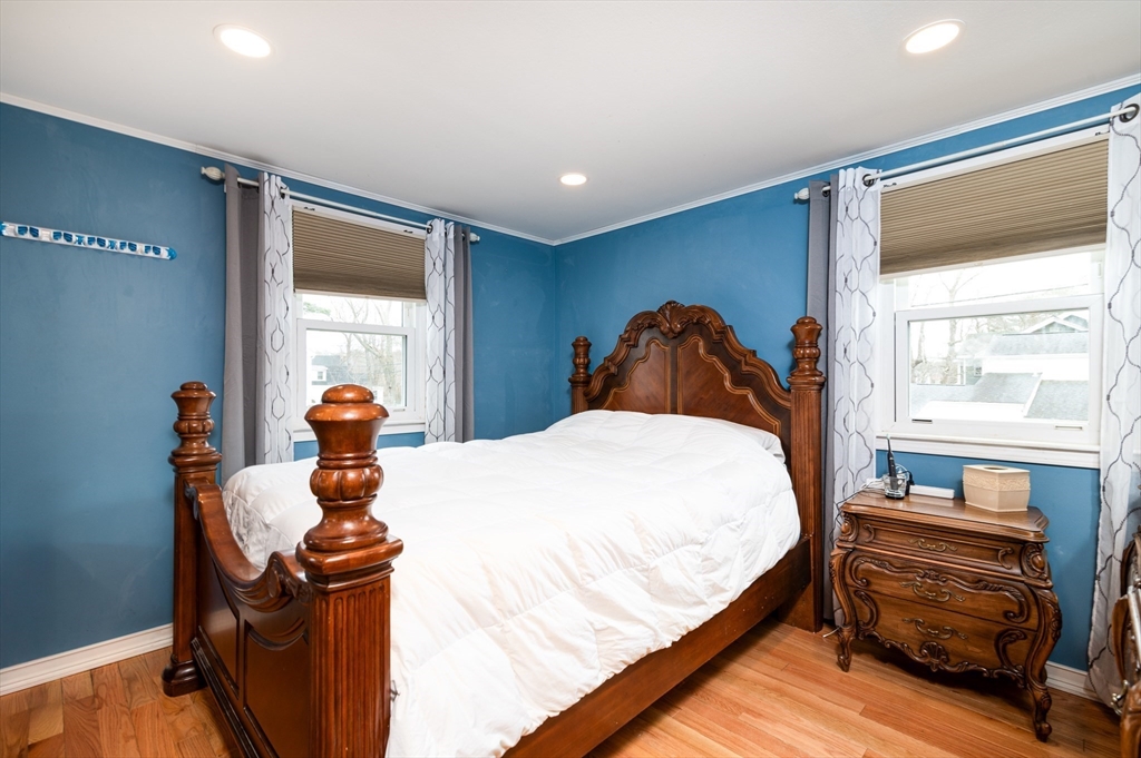 69 Seaver Road Weymouth, MA 02189 - Photo 12 of 34