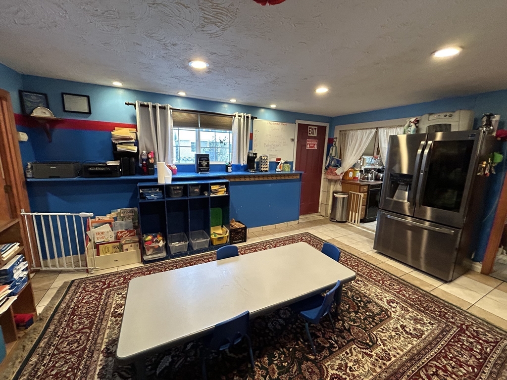 69 Seaver Road Weymouth, MA 02189 - Photo 16 of 34
