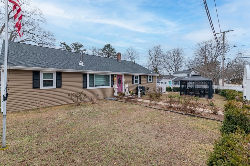 69 Seaver Road Weymouth, MA 02189 - Photo 23 of 34