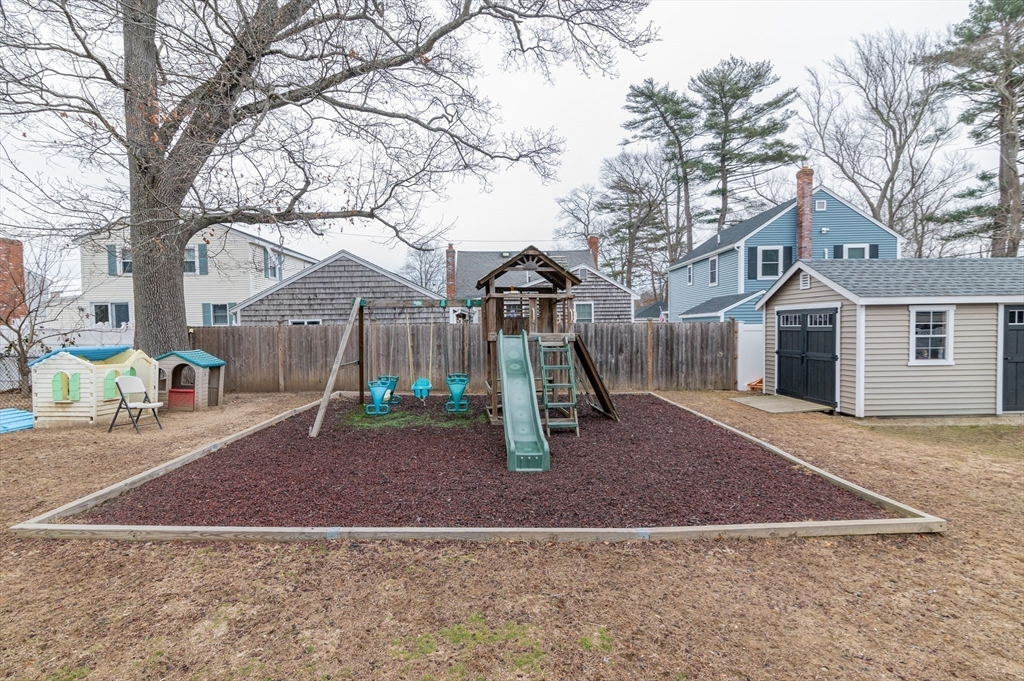 69 Seaver Road Weymouth, MA 02189 - Photo 27 of 34