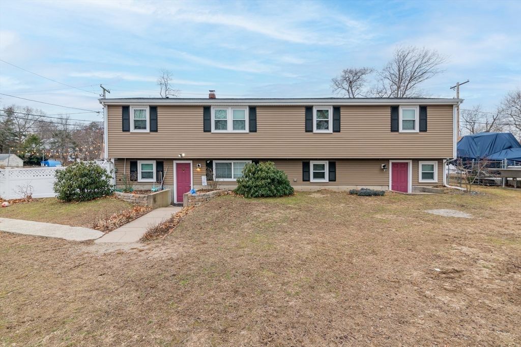 69 Seaver Road Weymouth, MA 02189 - Photo 4 of 34