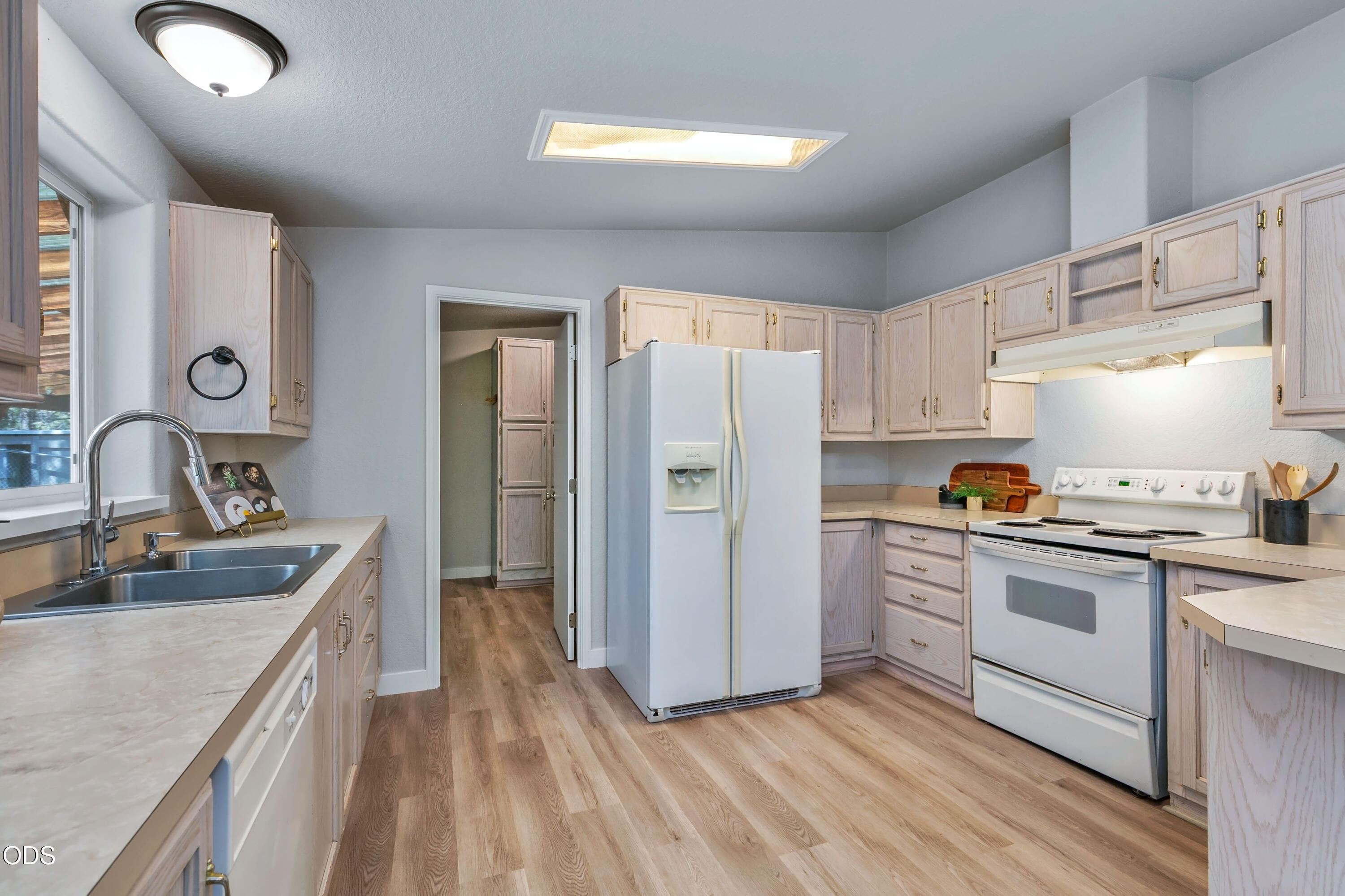 19493 Buck Canyon Road Bend, OR 97702 - Photo 6 of 26 Gallery Image 6