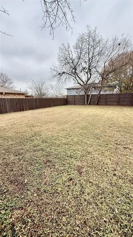 $1,500 | 370 West Park Street, Stephenville, TX 76401