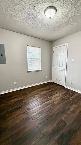 $1,500 | 370 West Park Street, Stephenville, TX 76401