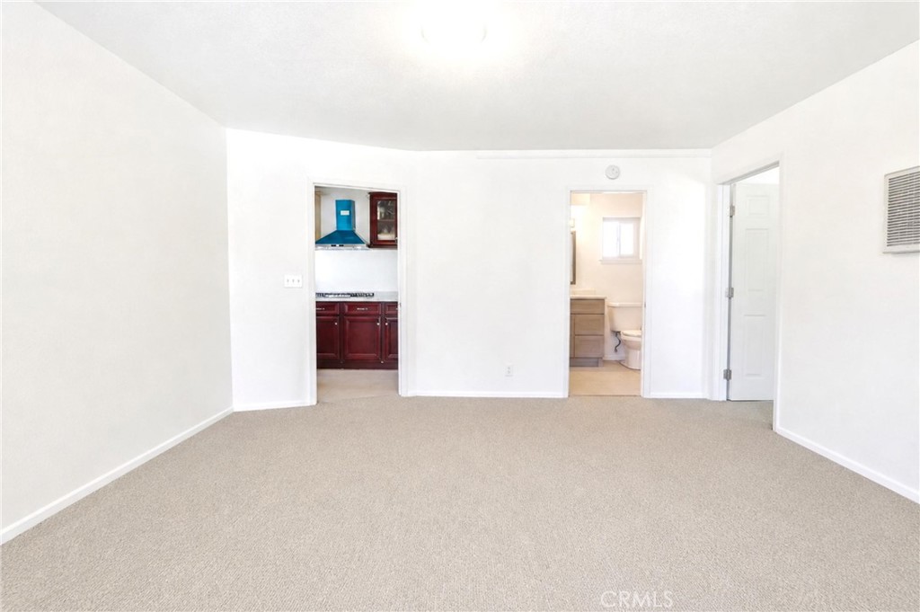 7008 Summit Valley Road Hesperia, CA 92345 - Photo 30 of 48