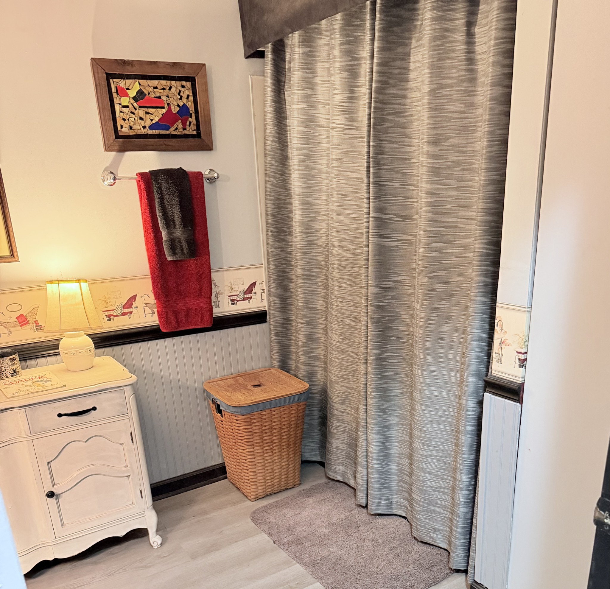 404 South Church Street Adams, TN 37010 - Photo 17 of 18 a bathroom with a toilet and a sink