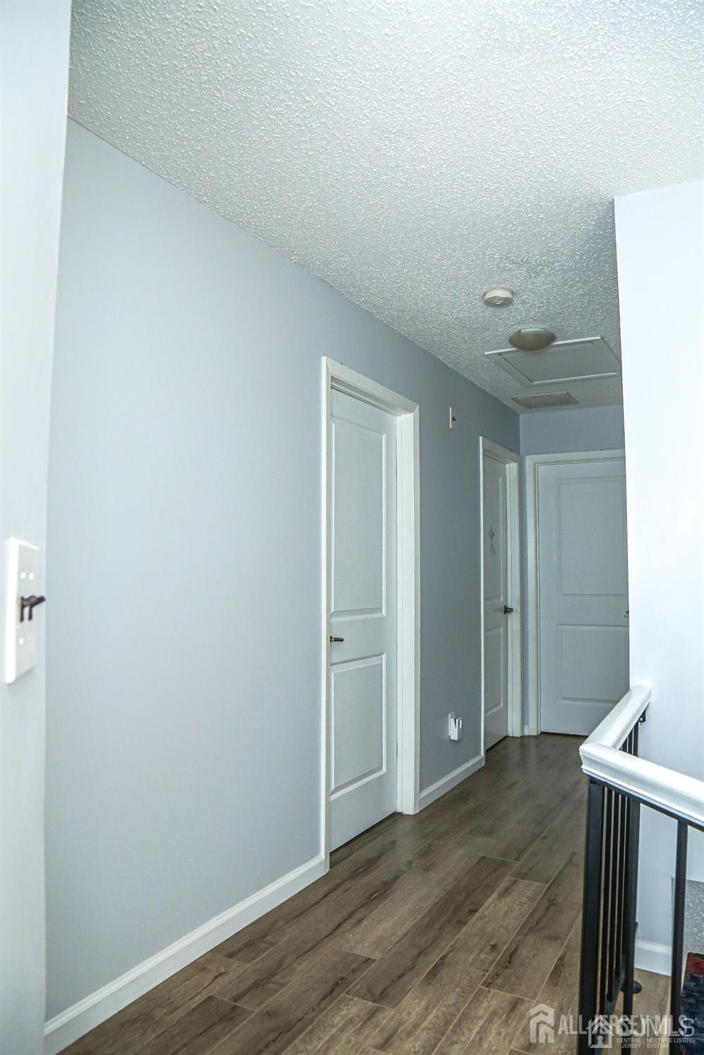 5805 Hana Road Edison, NJ 08817 - Photo 19 of 33