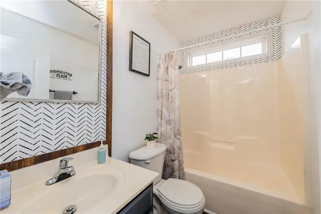 $209,000 | 504 Haverhill Circle, Warner Robins, GA 31088