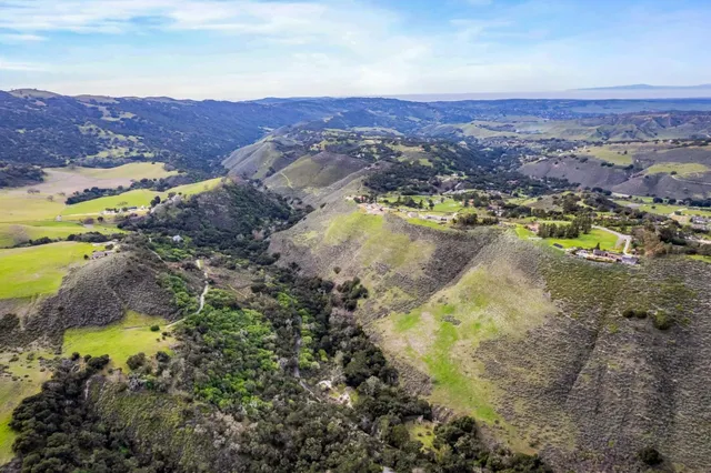 $785,000 | 28750 Underwood Road, Salinas, CA 93908