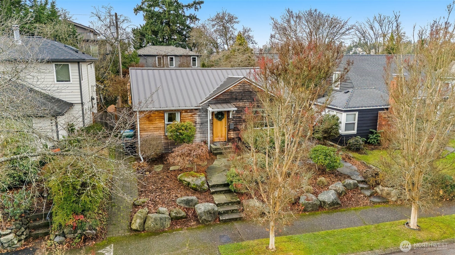 5143 46th Avenue Northeast Seattle, WA 98105 - Photo 26 of 33 a front view of a house with garden