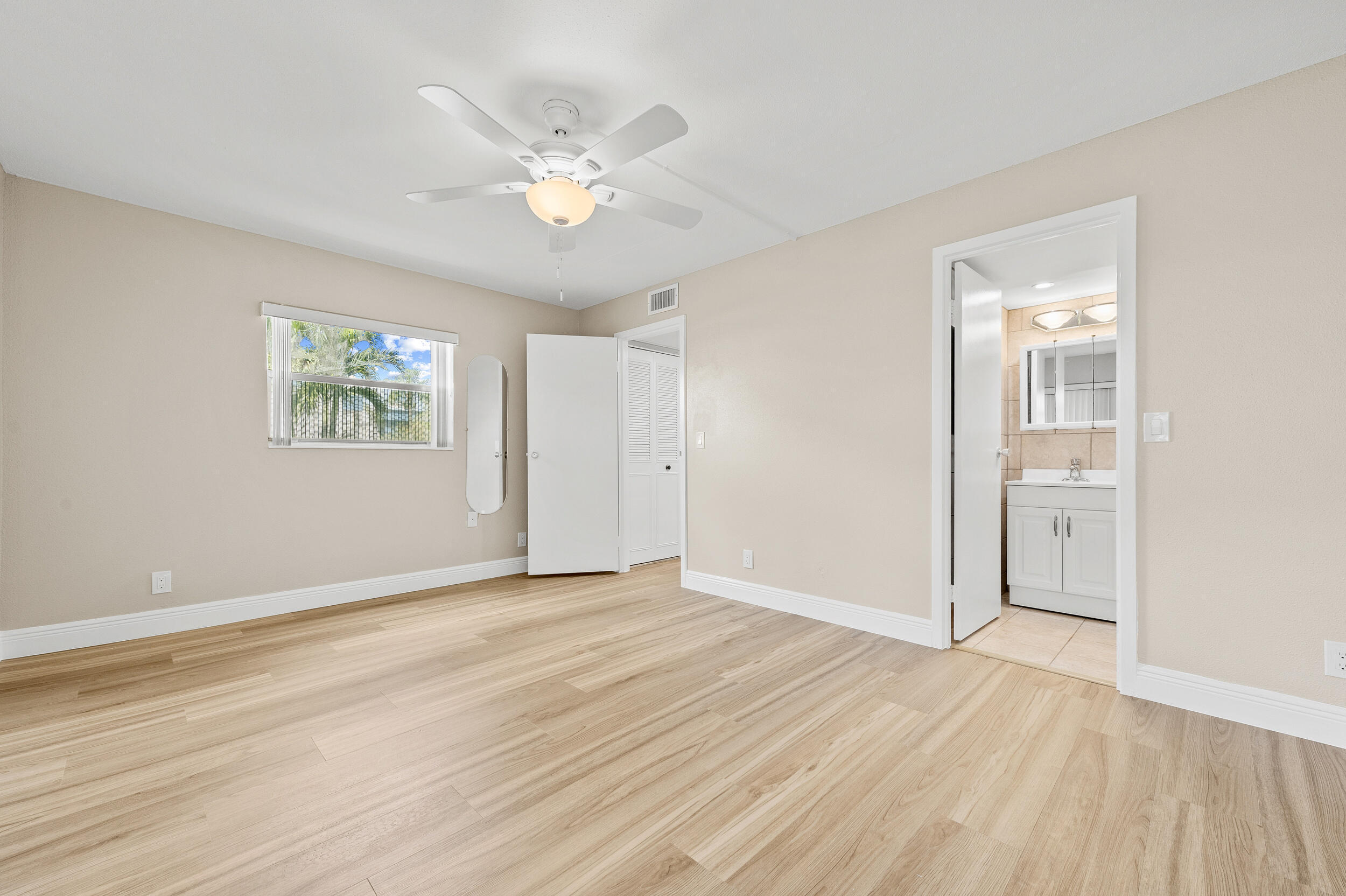 723 Flanders South Delray Beach, FL 33484 - Photo 28 of 34 dsc_3937