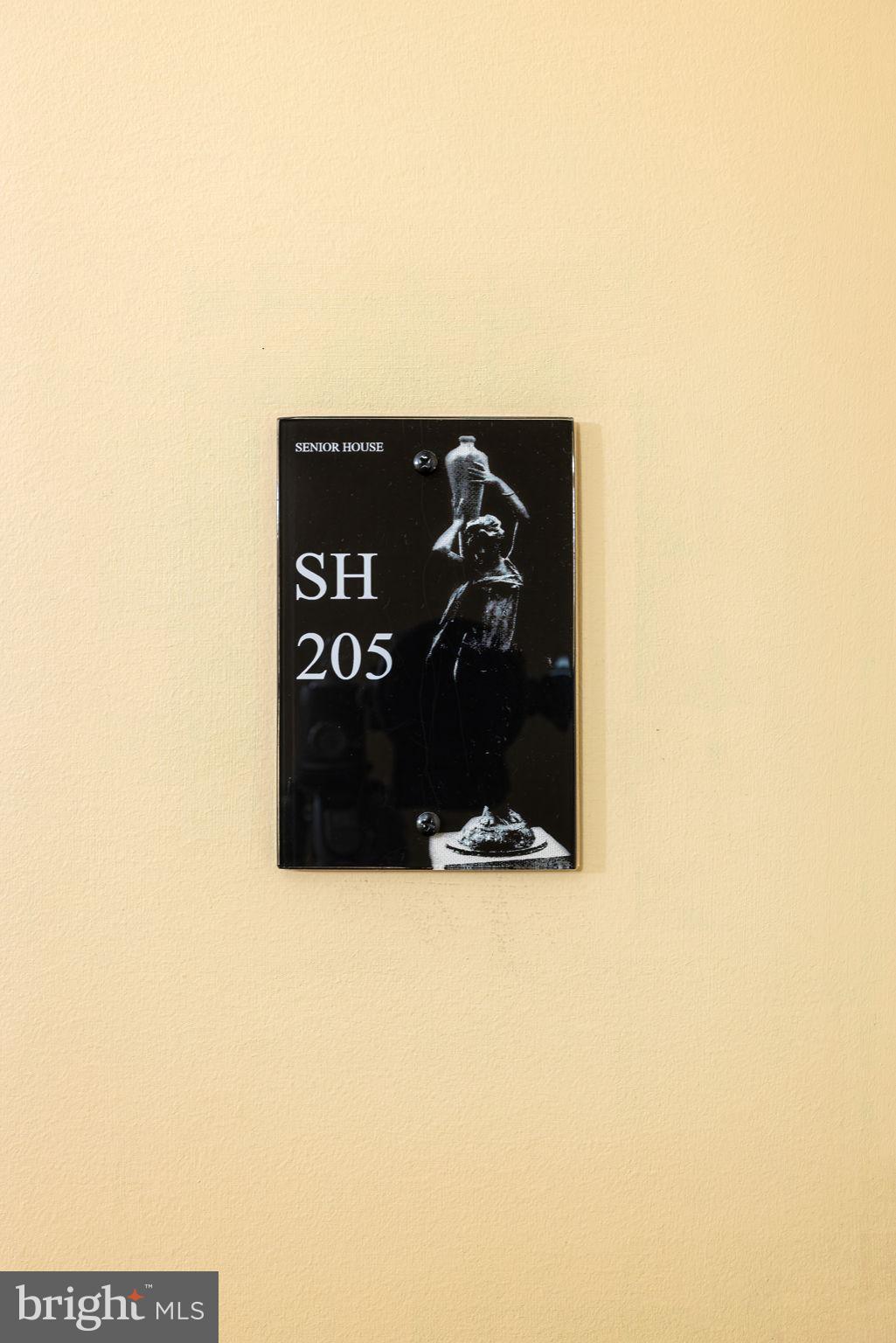 9610 Dewitt Drive, Unit SH205 Silver Spring, MD 20910 - Photo 2 of 21 SH 205 Not JUST a 1BR..Office+DECK+ Garage Pkng