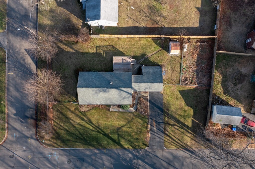 281 Hartwick Street Springfield, MA 01108 - Photo 29 of 29