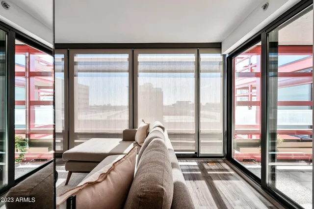 $3,499 | 4808 North 24th Street, Unit 727, Phoenix, AZ 85016