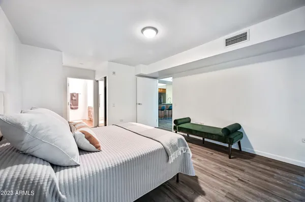 $3,499 | 4808 North 24th Street, Unit 727, Phoenix, AZ 85016