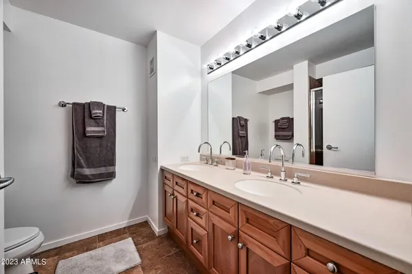 $3,499 | 4808 North 24th Street, Unit 727, Phoenix, AZ 85016