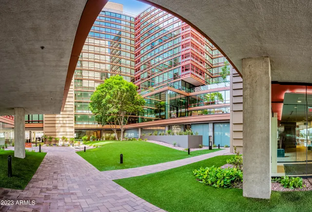 $3,499 | 4808 North 24th Street, Unit 727, Phoenix, AZ 85016