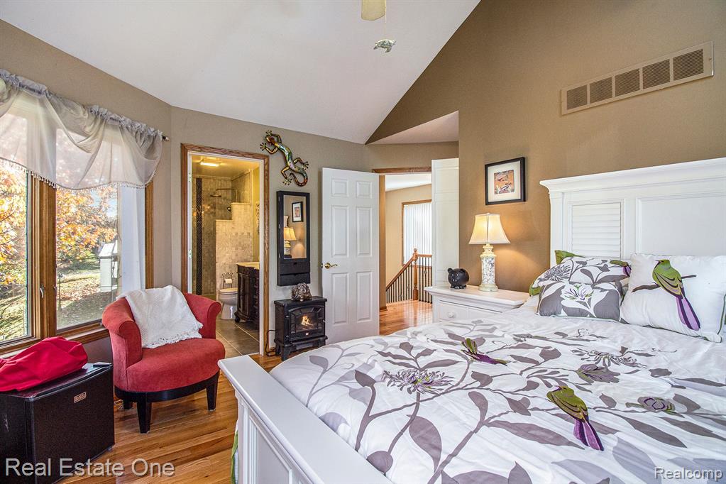 3221 Ridge Road White Lake, MI 48383 - Photo 10 of 65 Gallery Image 10