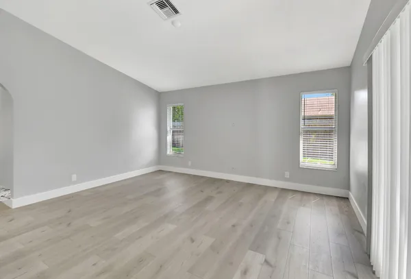 $3,750 | 915 Sunflower Avenue, Delray Beach, FL 33445