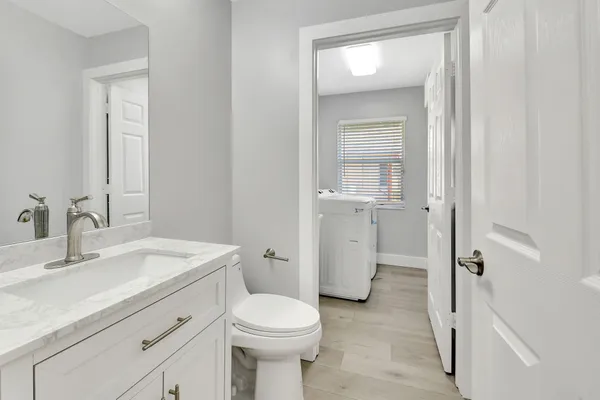 $3,750 | 915 Sunflower Avenue, Delray Beach, FL 33445