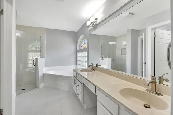 $3,750 | 915 Sunflower Avenue, Delray Beach, FL 33445