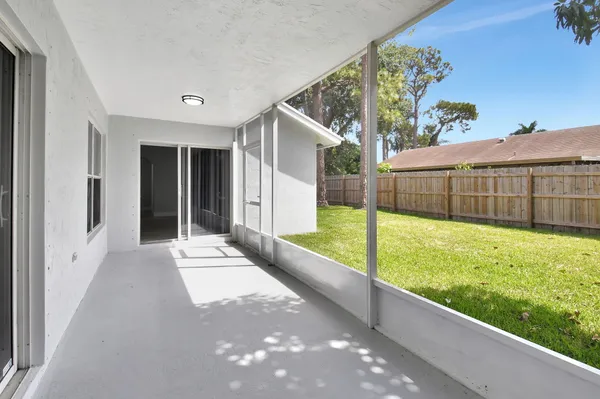 $3,750 | 915 Sunflower Avenue, Delray Beach, FL 33445