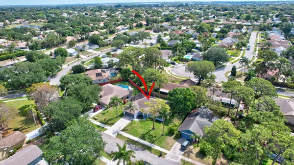 $3,750 | 915 Sunflower Avenue, Delray Beach, FL 33445