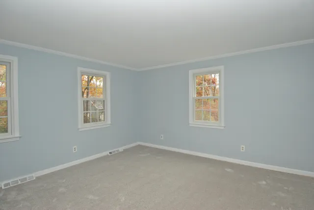 $670,000 | 25 Goldenrod Court, Cheshire, CT 06410