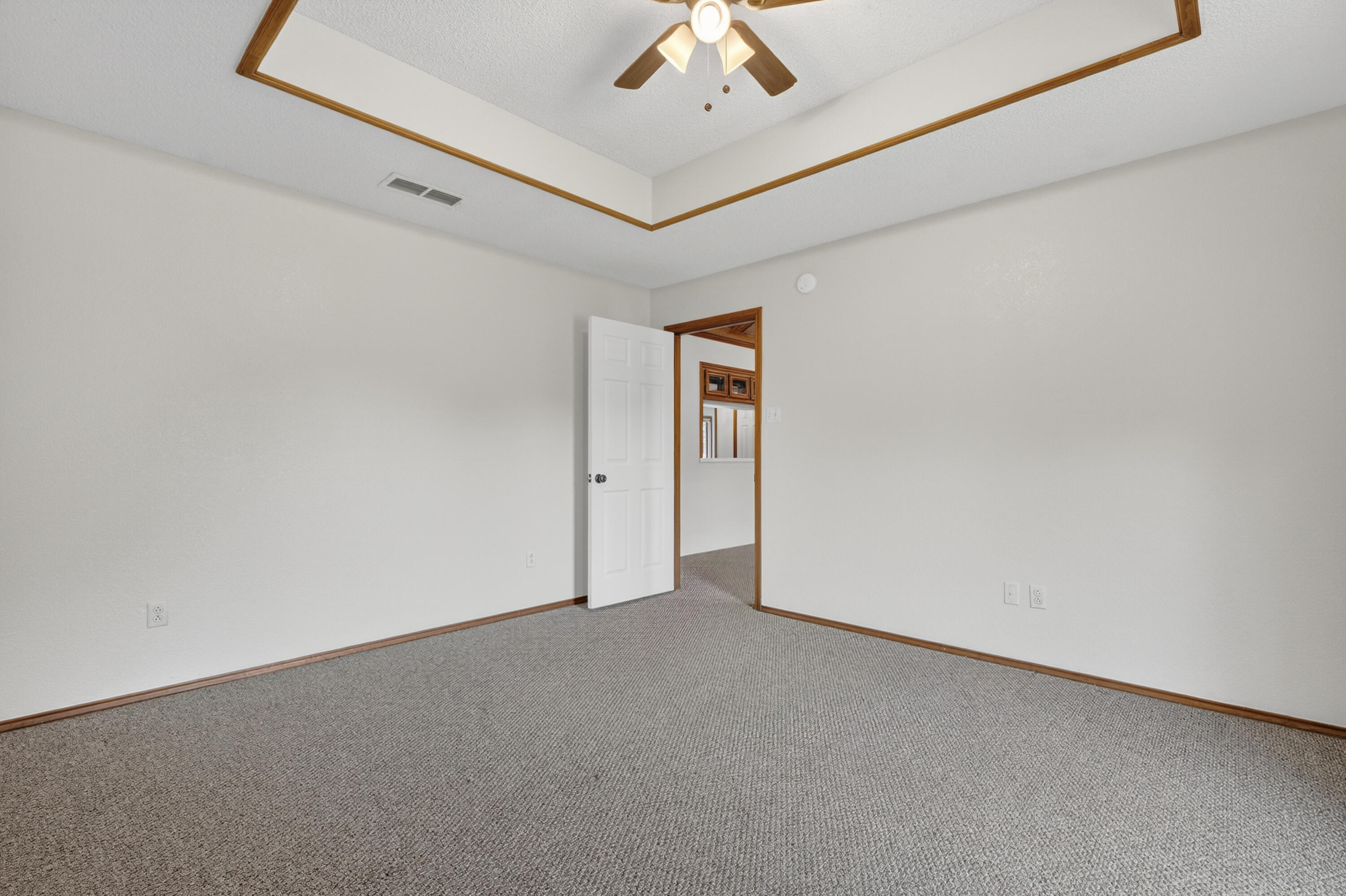 8604 Colton Avenue Lubbock, TX 79424 - Photo 14 of 28 DSC02073
