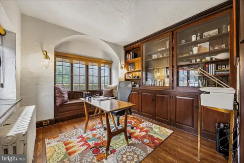 $1,995,000 | 239 Winding Way, Merion Station, PA 19066