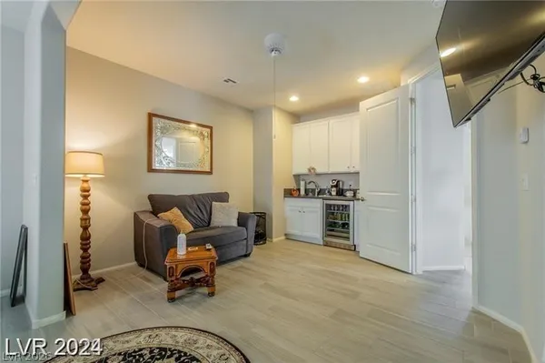 $2,999 | 829 Lower Lake Court, North Las Vegas, NV 89084