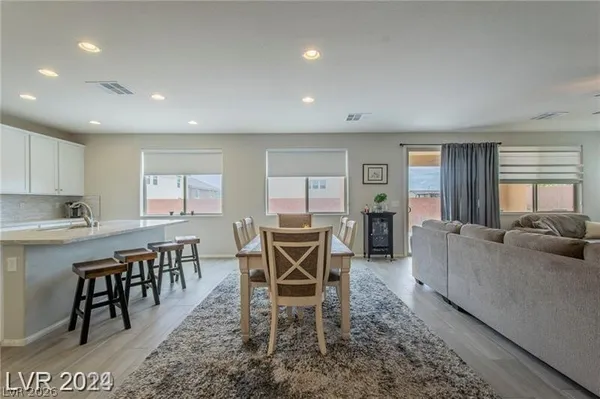 $2,999 | 829 Lower Lake Court, North Las Vegas, NV 89084