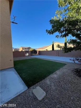 $2,999 | 829 Lower Lake Court, North Las Vegas, NV 89084
