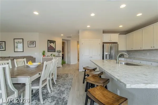 $2,999 | 829 Lower Lake Court, North Las Vegas, NV 89084