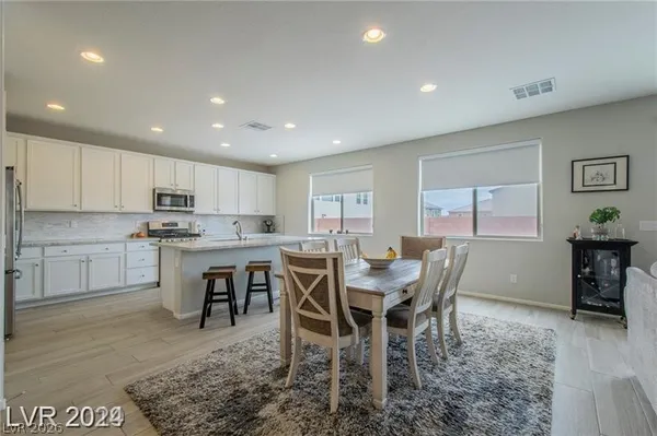 $2,999 | 829 Lower Lake Court, North Las Vegas, NV 89084