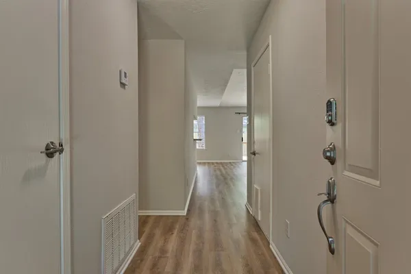 $345,000 | 15 Still Glen Court, The Woodlands, TX 77381