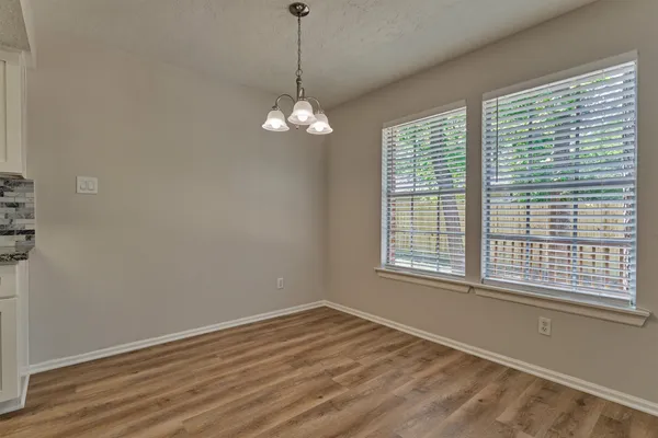 $345,000 | 15 Still Glen Court, The Woodlands, TX 77381