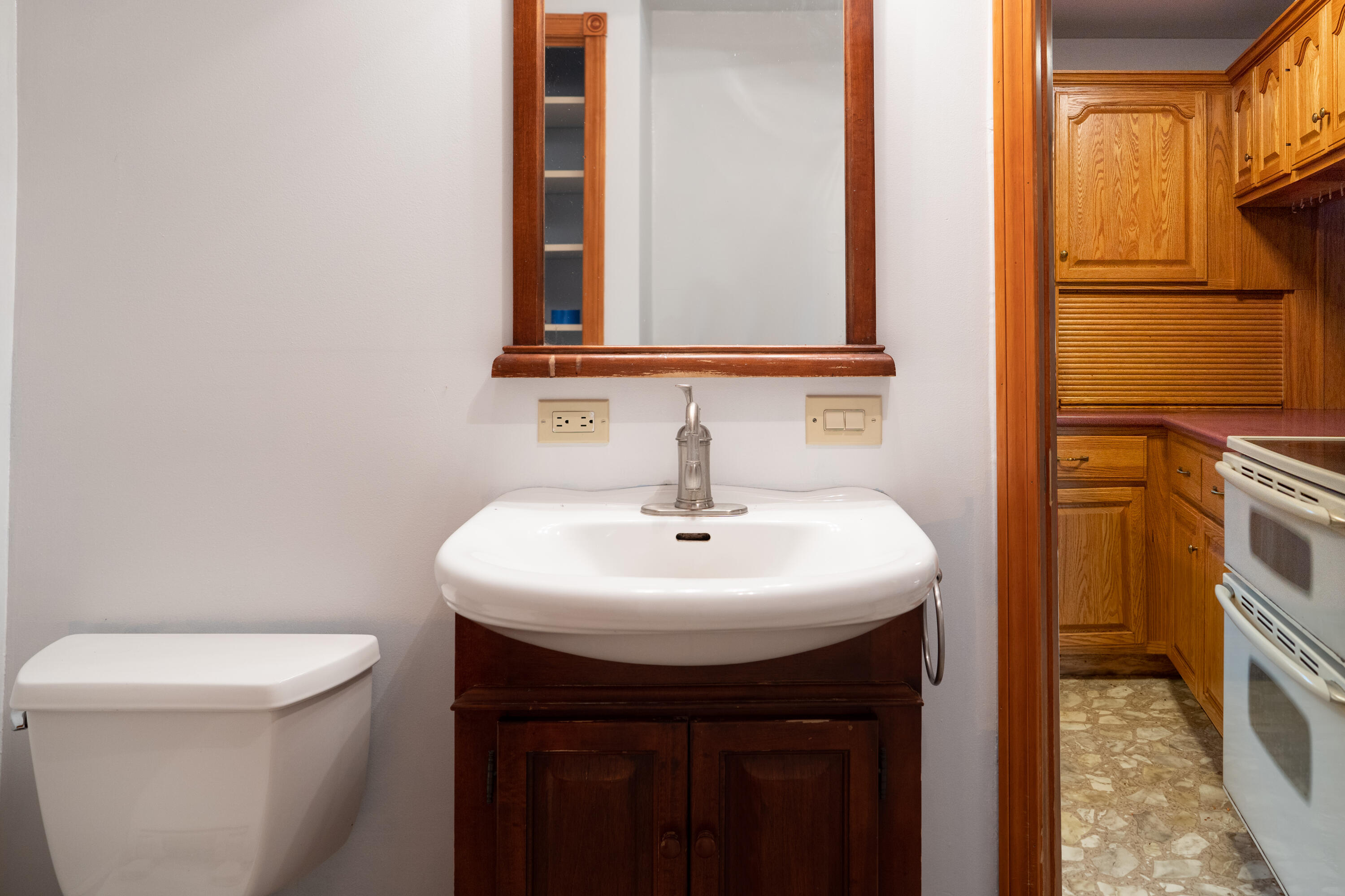 531 Vassalboro Road China, ME 04358 - Photo 13 of 31 521 Vassalboro Rd, China, ME 04358-36