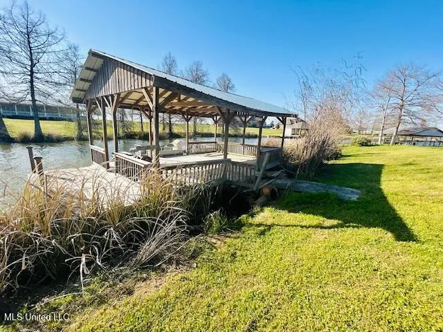 $30,800 | 125 Mallard Landing, Ferriday, LA 71334