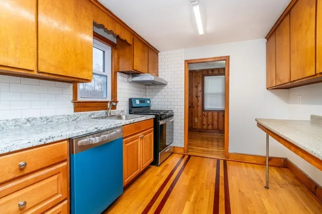 $2,900 | 46 Cross Street, Randolph, MA 02368