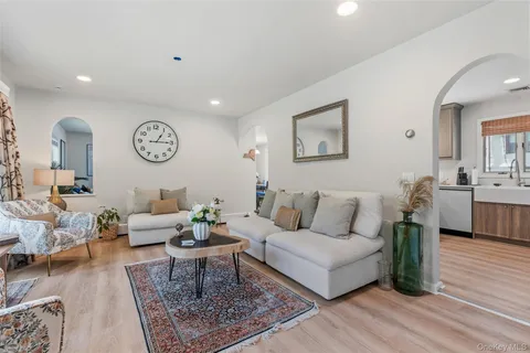 $1,189,000 | 9 White Plains Avenue, West Harrison, NY 10604
