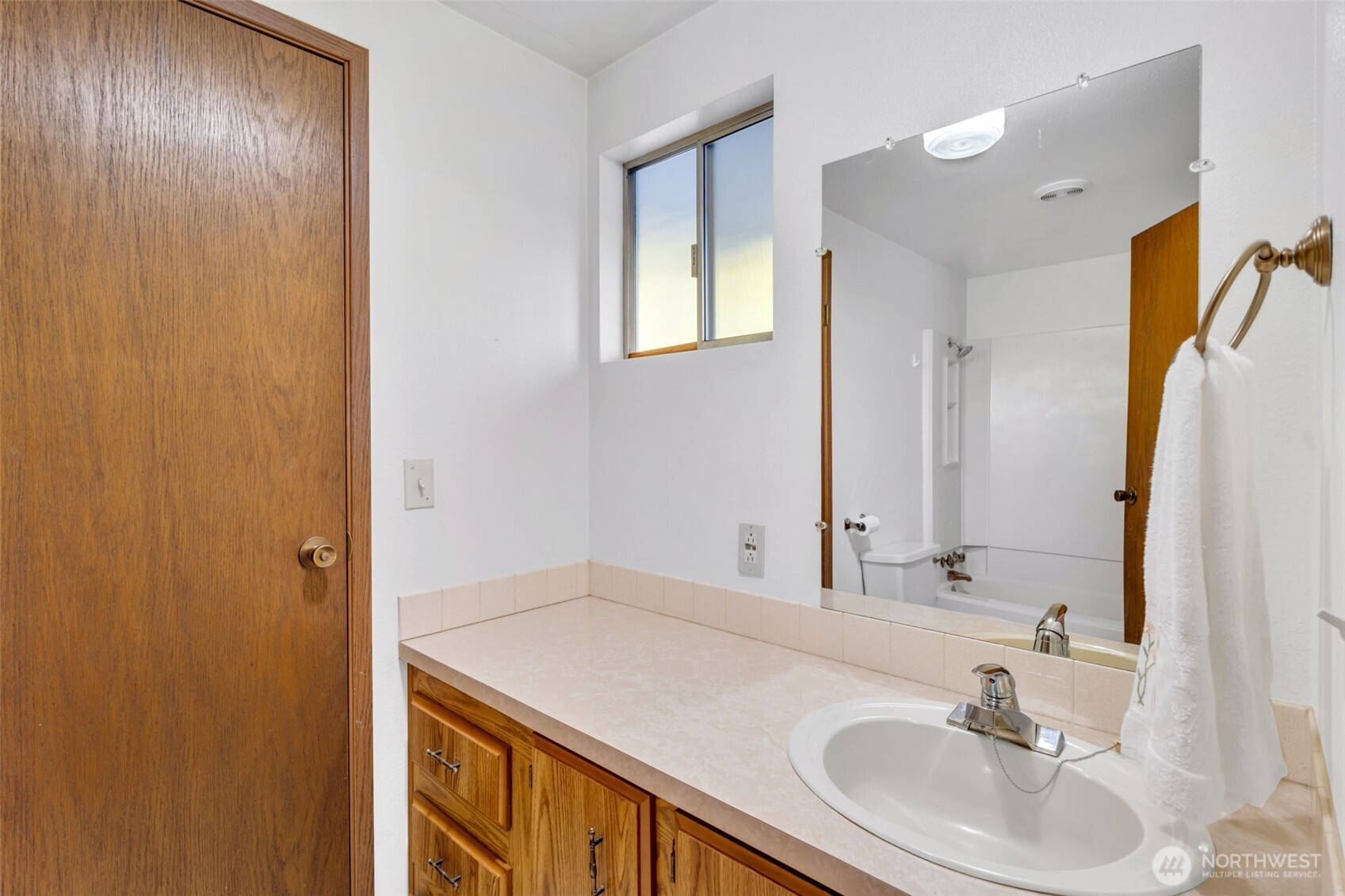 23916 7th Place West Bothell, WA 98021 - Photo 24 of 39