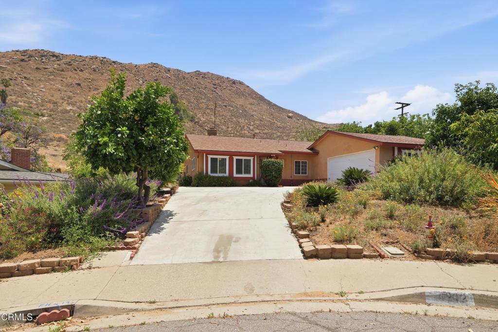 4202 Swain Court Riverside, CA 92507 - Photo 8 of 44
