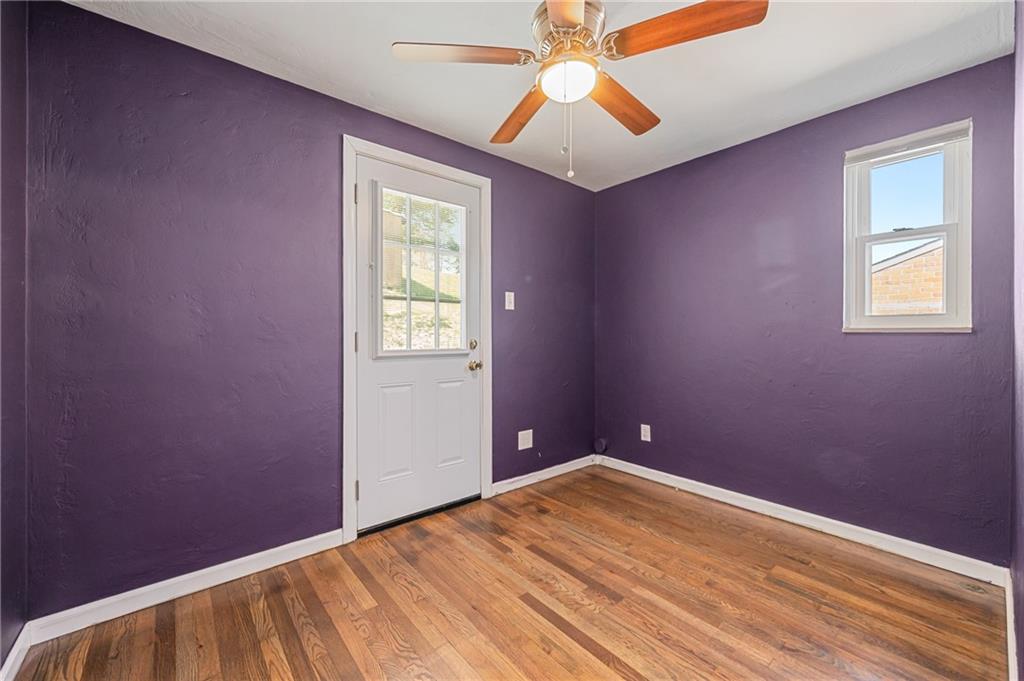 1059 Connor Road Pittsburgh, PA 15234 - Photo 19 of 26 Gallery Image 19