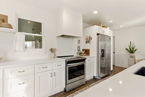 $515,000 | 3225 Southlake Drive, Nashville, TN 37211