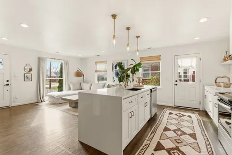 $515,000 | 3225 Southlake Drive, Nashville, TN 37211